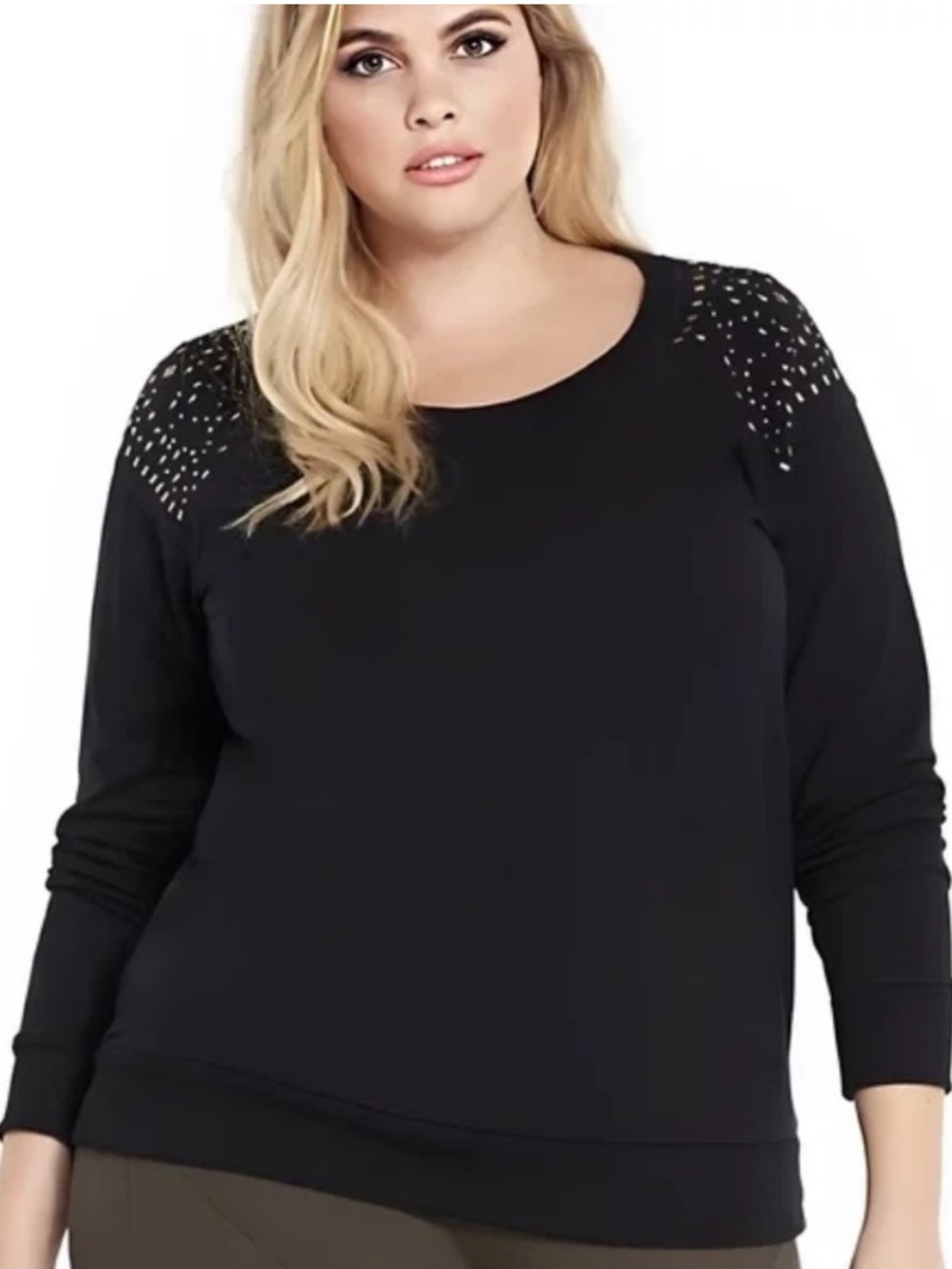 Lot of Torrid Tops Size 4 - Picture 15 of 16